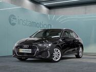 Audi A3, Sportback 40 TFSI Q S LINE LM18, Jahr 2023 - München