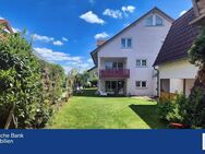 Lichtdurchflutete Erdgeschosswohnung mit Traumgarten, Outdoorküche & Carport in Wimsheim - Wimsheim