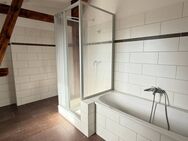 Geräumige 2-Raumwohnung mit 68 m² in zentraler Lage (Tribseer Damm 74 - DG-Wohnung & Einbaucküche) - Stralsund