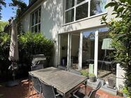 Sehr helles Reihenmittelhaus mit Tiefgarage & zwei Terrassen in begehrter Hinterhoflage von Altona - Hamburg