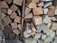 Holz geschnitten und Holzbriketts - Hannover