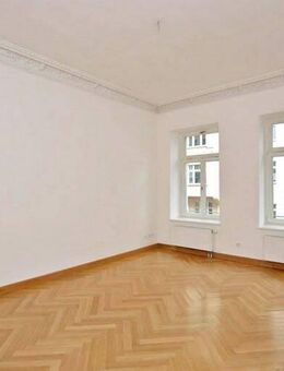 Altbau Charme in Gohlis: bezugsfreie 3-Zimmer-Wohnung mit Balkon! - Leipzig