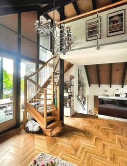 Das Haus im Haus! Ein architektonisches Juwel mit Stil und Charme - Göttingen