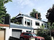 Wohnglück für die ganze Familie: Einfamilienhaus mit Einliegerwohnung, Traumgarten & Top-Anbindung! - Burgthann