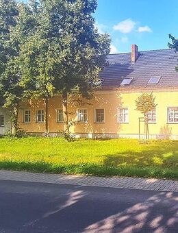 NEUER PREIS |PROVISIONSFREI | Großzügiger Vierseitenhof auf 15 000m² Grundstück mit viel Potential - Löwenberger Land