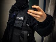 Polizist sucht Geld/Putzsklave - Göttingen