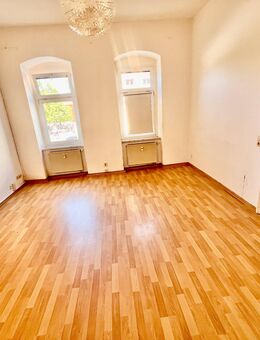 Ihre Kapitalanlage in der City, Helle Räume, Küche + Bad mit Fenster - Riesa