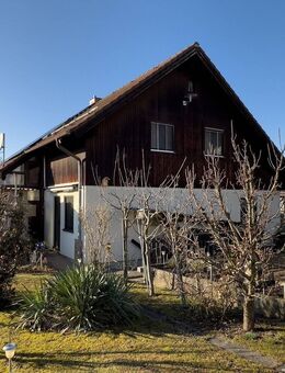 Ruhig gelegenes 1-2 Familienhaus im Landhausstil - Lenningen
