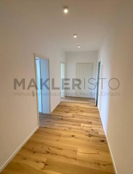 ** ruhige & sanierte 2-Raum-Wohnung in Leipzig-Schönefeld mit EBK auf Wunsch** - Leipzig