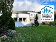 Bevorzugte Wohnlage - 2-Familienhaus mit wohnräumlichen Untergeschoss und Garage - sonniger Garten - Koblenz