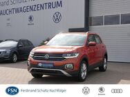 VW T-Cross, 1.0 TSI Style, Jahr 2023 - Rostock