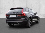 Volvo XC60 Ultimate Dark AWD B5 Benzin EU6d Allrad HUD StandHZG Leder digitales Cockpit Memory Sitze - Aachen