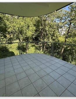 Charmante 3 Zimmerwohnung mit tollen Merkmalen und Blick ins Grüne - Bad Soden (Taunus)