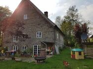 Rarität im Oberbergischen - Haus mit 3000 m2 Grundstück zu verkaufen, Freiberufler, 2 Generationen Verkauf gegen Gebot - Marienheide