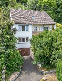Sonnige, naturnahe Lage - Großzügiges 2- bis 3-Familienhaus mit vielfältigen Nutzungsmöglichkeiten - Schwäbisch Gmünd