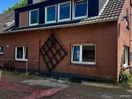 Sanierungsobjekt mit Potenzial: 2.Fam.Haus auf ca. 1.198 m² Grundstück in Kalkar-Niedermörmter - Kalkar