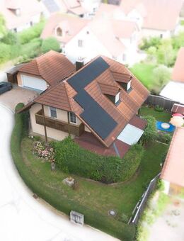 Freistehendes EFH in bester Lage - Neue Solaranlage/Heizung | provisionsfrei - Pentling