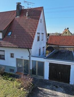 Gepflegte Doppelhaushälfte mit großzügigem Garten und Garage in 74206 Bad Wimpfen zu verkaufen - Bad Wimpfen