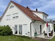Top gepflegtes Zweifamilienhaus mit 250 m² Wohnfläche ! - Dietenhofen