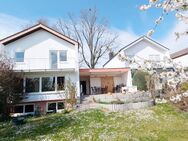 Großzügiges Einfamilienhaus mit Garten, Garage und Schwedenofen - gepflegt & ruhig gelegen in Eckersdorf! - Eckersdorf