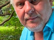Suche reife Frau - Frankfurt (Main)