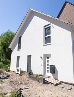 Zentrales Einfamilienhaus in belebter Lage! - Castrop-Rauxel