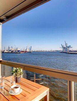 Exklusiv möblierte Design-Residenz mit atemberaubendem Hafenblick - Hamburg