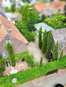 Immobilienensemble im Herzen von Kaiserswerth mit herrlichem Innenhof und großer Garage!!! - Düsseldorf