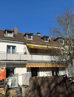 BONN LANNESDORF, 2 Zimmer-ETW, ca. 53 m² Wfl. mit Sonnenbalkon im 4 Part.Haus + Keller + DG-Zimmer - Bonn