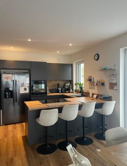 Küche neuwertig zu verkaufen - Gerolsbach