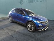 VW T-Roc, 2.0 TDI MOVE IQ LIGHT, Jahr 2023 - München