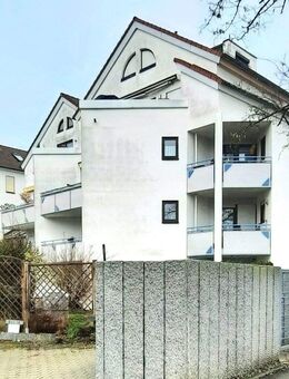 Vermietete 2-Zimmer-Dachgeschoss-Maisonette-Wohnung in einer reizvollen Wohnanlage. - Magstadt