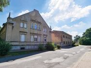 Ehemalige Vier-Seiten-Hofanlage - teilweise vermietet - Staßfurt