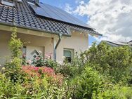 Massive Doppelhaushälfte in modernem Stil in reizvoller Landschaft für Ihre Familie in Schoden - Schoden