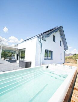 Stilvoll leben in Sundern - modernes Traumhaus mit Garten & Wohlfühlfaktor - Sundern (Sauerland)