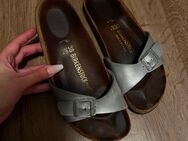 Silberne Birkenstock Madrid Größe 39 - Köln