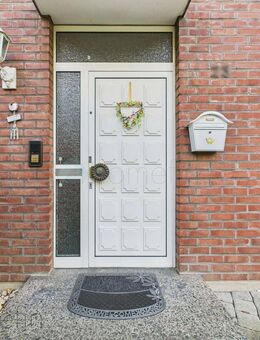 Fürs Leben gebaut | Gepflegtes Einfamilienhaus mit Studio (Einliegerwohnung), Carport & Garage - Monheim (Rhein)