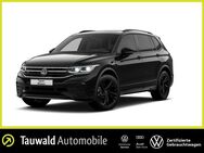 VW Tiguan, 2.0 TSI Allspace R-Line 7-S R, Jahr 2023 - Erlangen