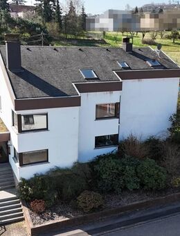 Großzügige Immobilie in ruhiger Umgebung - Mehrfamilienhaus oder großzügig Wohnen möglich - Überherrn