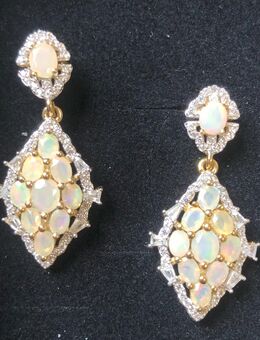 Ohrstecker mit Äthiopischem Opal & Zirkonen - Gelsenkirchen