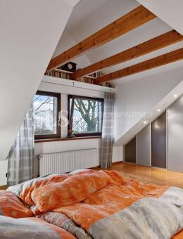 Reihenendhaus mit Wintergarten, hochwertigem Bad und offenem Wohnbereich mit mehreren Terrassen - Marl (Nordrhein-Westfalen)