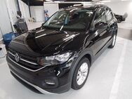 VW T-Cross, 1.0 TSI Life Spu, Jahr 2022 - Wackersdorf