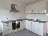Kernsanierte moderne 2-Zimmer-Wohnung mit Einbauküche - Markt Bibart