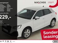 Audi Q2, S line 30 TDI Black D, Jahr 2023 - Wackersdorf