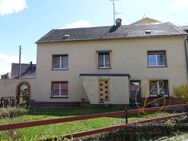 Sanierungsbedürftiges Einfamlilienhaus mit Potential zu verkaufen - Großröhrsdorf