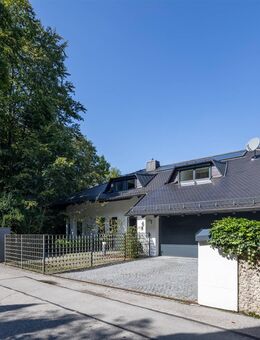 NATUR I Schöne Villa in einzigartiger Lage - Grünwald