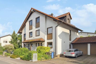 Zentrumsnah und verkehrsgünstig! Vermietete Doppelhaushälfte in Bad Nauheim