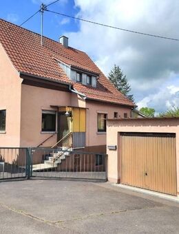 Freistehendes Einfamilienhaus mit großem Garten und Terrasse! - Backnang
