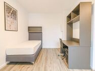 Stilvoll wohnen: Lichtdurchflutete und vollmöblierte Etagenwohnung mit moderner Einbauküche - Düsseldorf