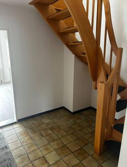 Frisch renovierte Obergeschosswohnung in Wittmund - Wittmund